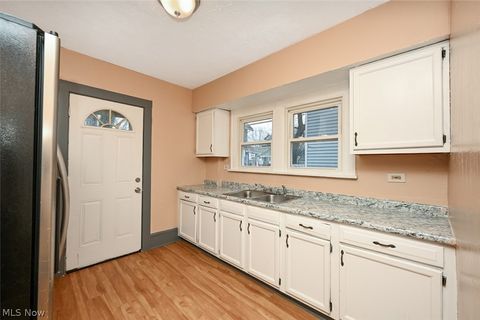 Tiny photo for 77 W Mildred Avenue, Akron, OH 44310 (MLS # 5187352)