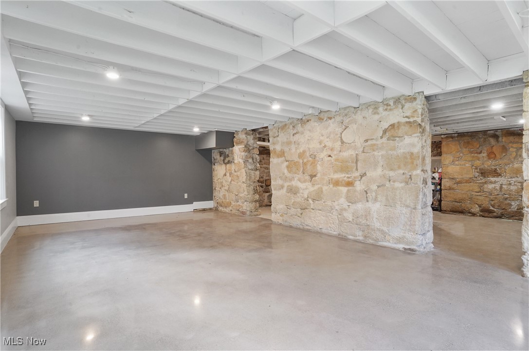 Mantua - Residential