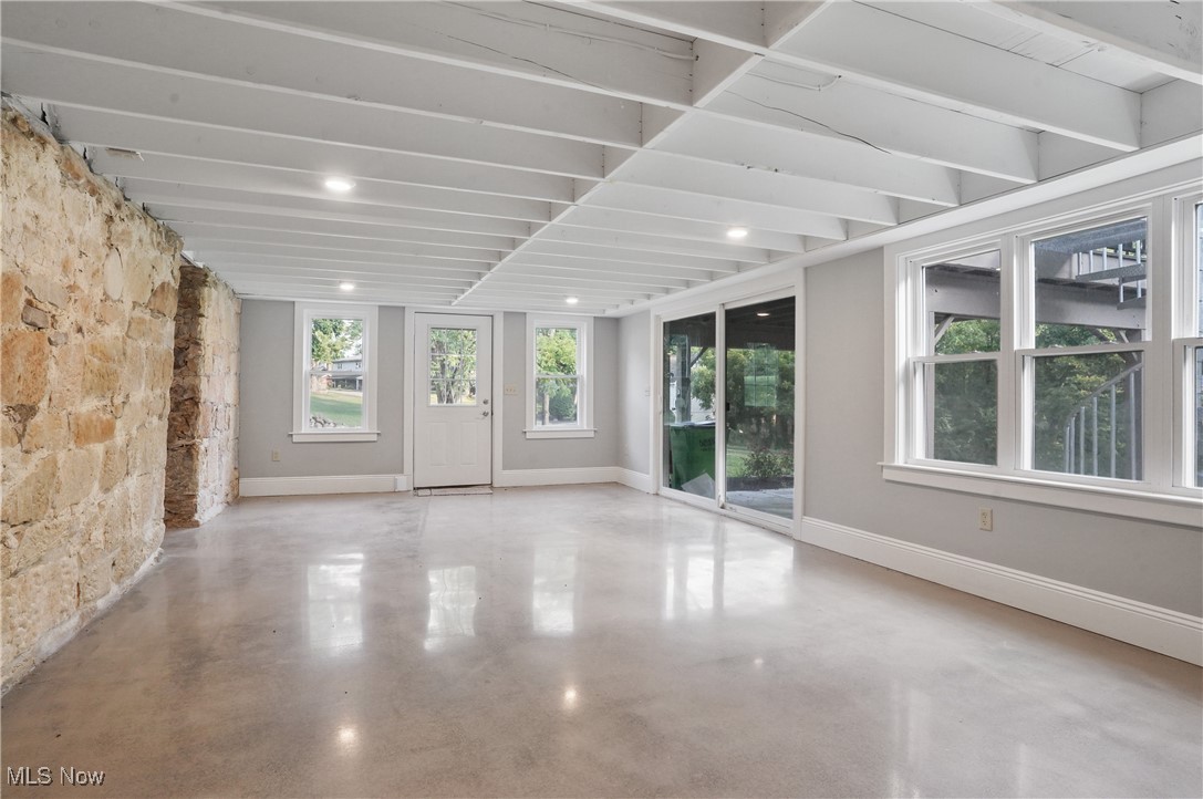 Mantua - Residential