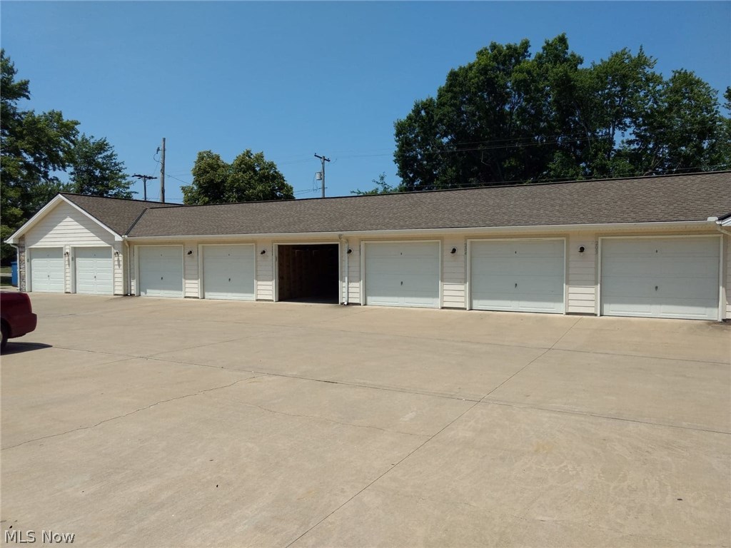 Green Condo Ph I - Residential