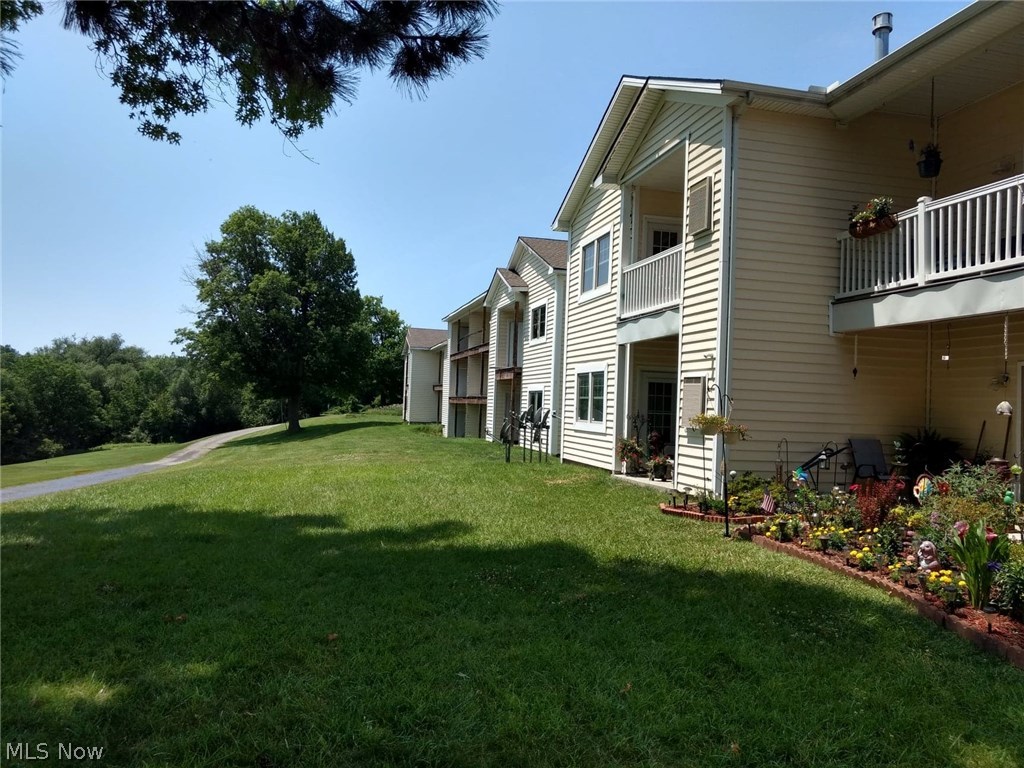 Green Condo Ph I - Residential