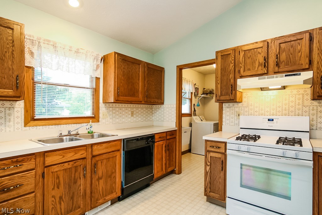 Maple Grove Farms - Residential