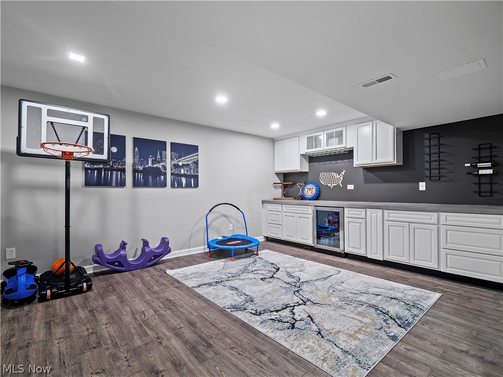 3145 Wheaton Dr Drive