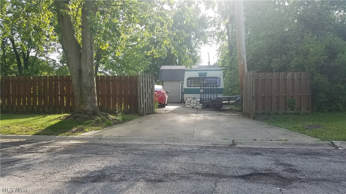 Brentwood Estate - Residential