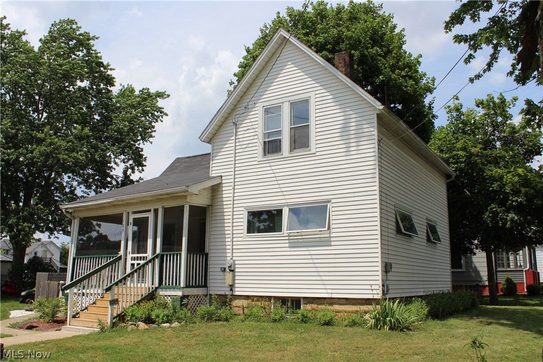 Village/Creston - Residential