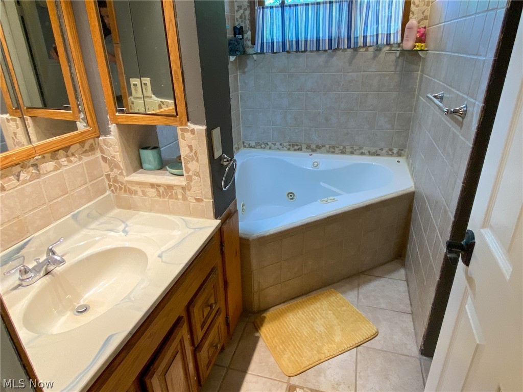 Aurora Acres - Residential