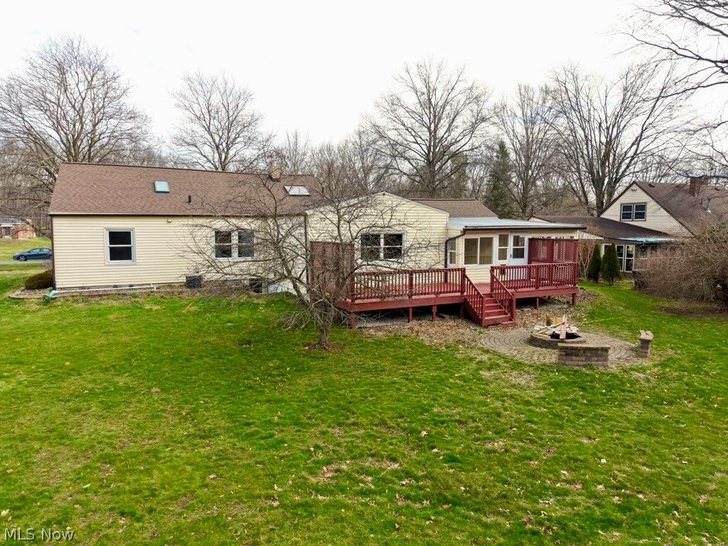 Photo of 2006 Bridger Road, Akron, OH 44312 (MLS # 5198585)