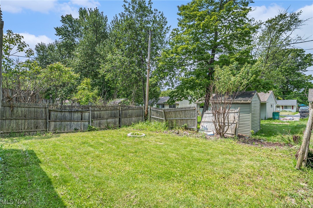 1474 Deermont Avenue, Madison, Ohio image 25