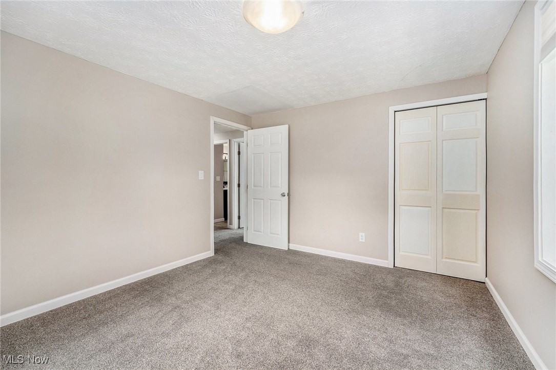 1474 Deermont Avenue, Madison, Ohio image 17