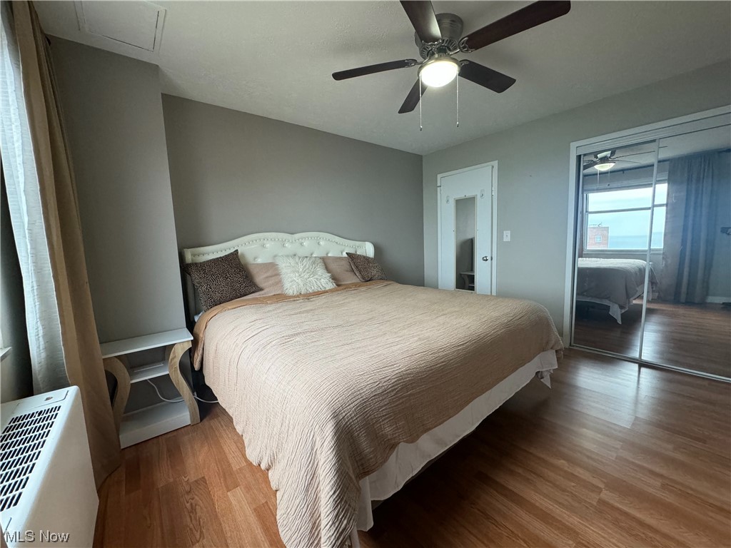 Lake House Condo - Residential