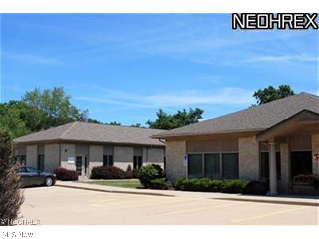 Professional office space for lease located close to Crocker Park, I-90, Airport and I-480. 2400 square feet. $9/sqft base rent plus $3.76sqft common area maintenance fee. Call listing agent for more details and for your private showing.