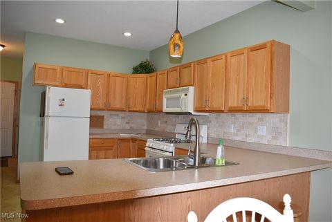 Tiny photo for 1052 Villa Place, Girard, OH 44420 (MLS # 5179519)