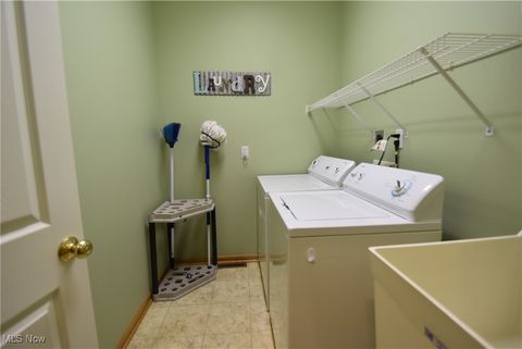 Tiny photo for 1052 Villa Place, Girard, OH 44420 (MLS # 5179519)