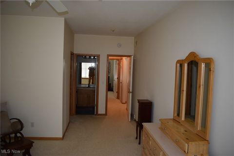 Tiny photo for 1052 Villa Place, Girard, OH 44420 (MLS # 5179519)