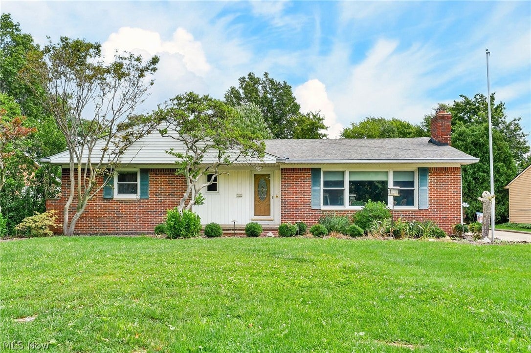 1887 Brainard Road