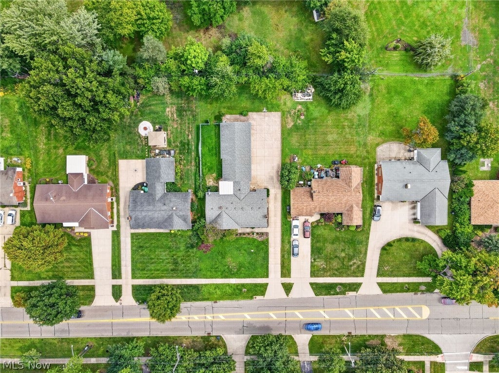 1887 Brainard Road