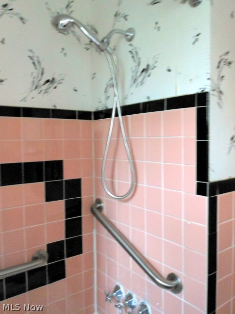 Mayfair Acres - Residential