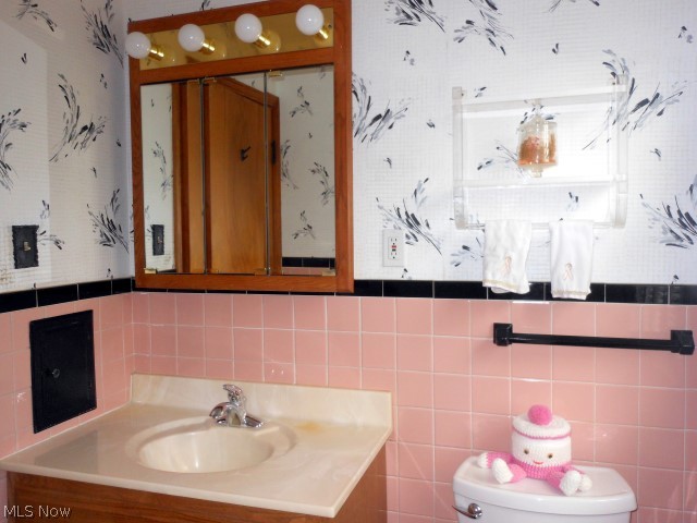 Mayfair Acres - Residential