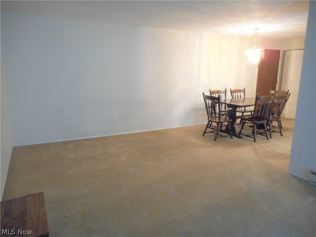 Silver Lake Towers - Residential