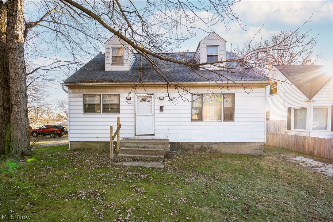 Welcome to 399 Warwick St, a 3 bedroom/1 bathroom cape cod in the heart of Ellet! This is a great investment opportunity for your portfolio! Large kitchen with space for a dining area. Two bedrooms and one bath on the first floor and additional bedroom on the upper level with a bathroom and half kitchen. Spacious and partially fenced in backyard. Don't miss your opportunity. Schedule your private viewing today!