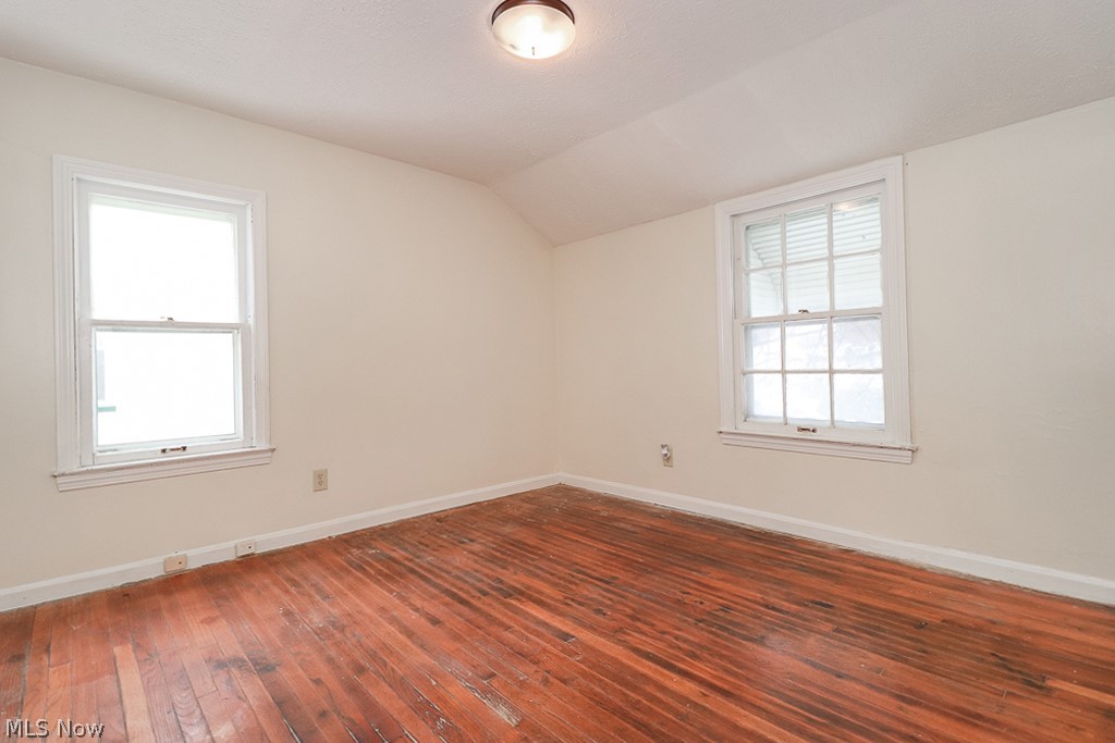 Shaker Lee - Residential