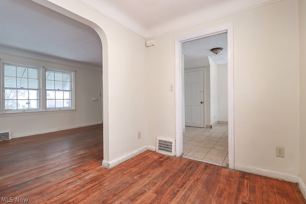 Shaker Lee - Residential