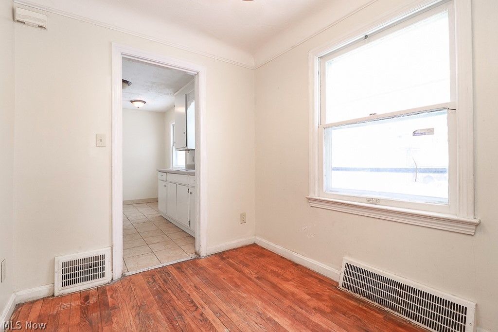 Shaker Lee - Residential