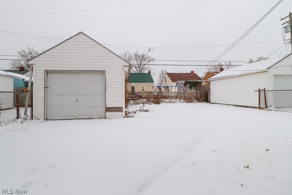 Shaker Lee - Residential