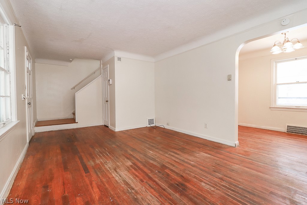 Shaker Lee - Residential