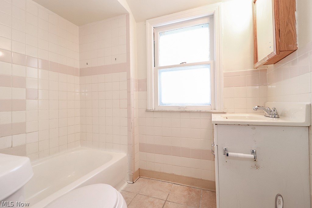 Shaker Lee - Residential