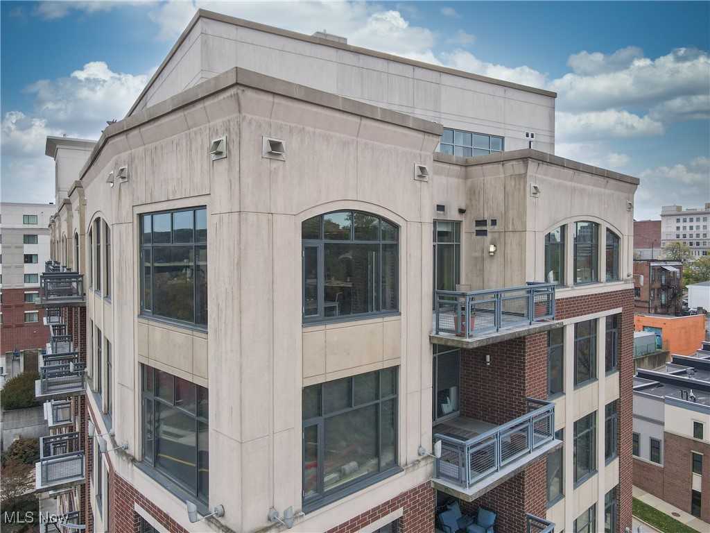 21 Furnace Street 701