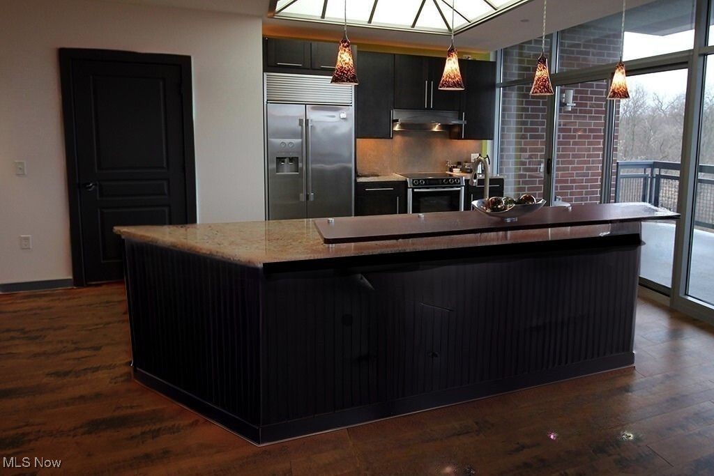 21 Furnace Street 701