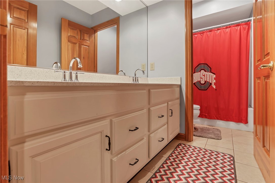 8823 Chateau Drive, Pickerington, Ohio image 45