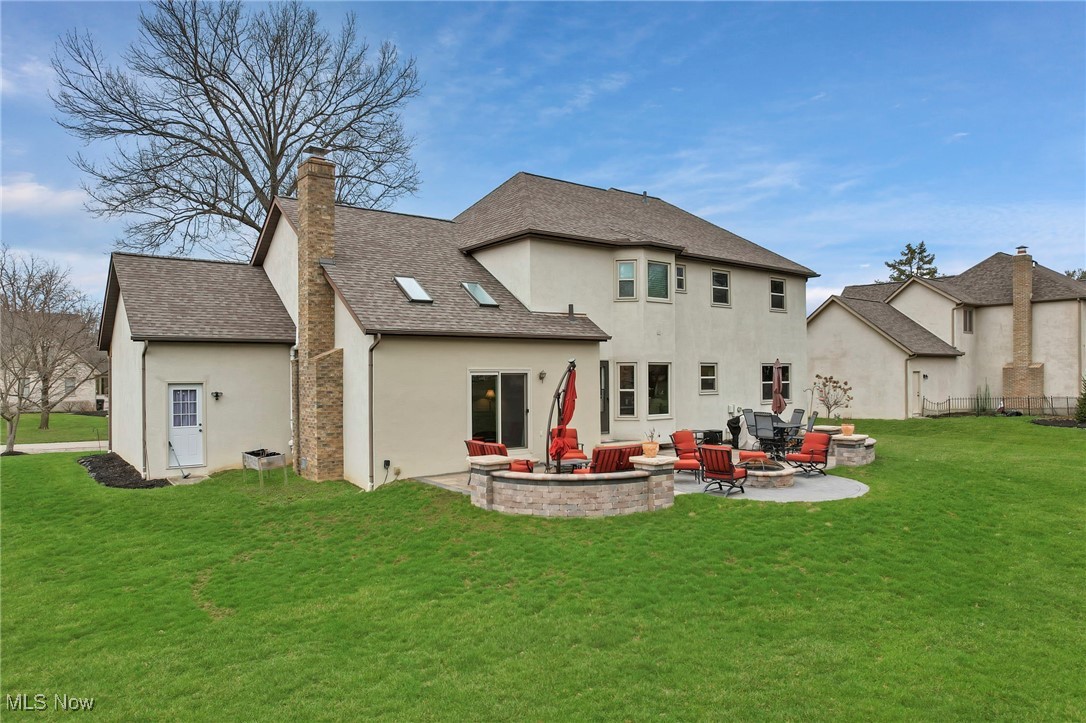 8823 Chateau Drive, Pickerington, Ohio image 7