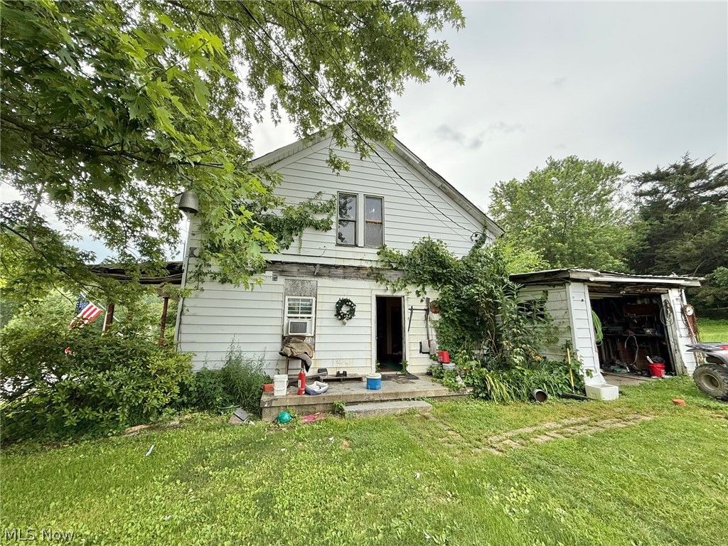 Photo of 47797 Cadiz Harrisville Road, Cadiz, OH 43907 (MLS # 5192650)