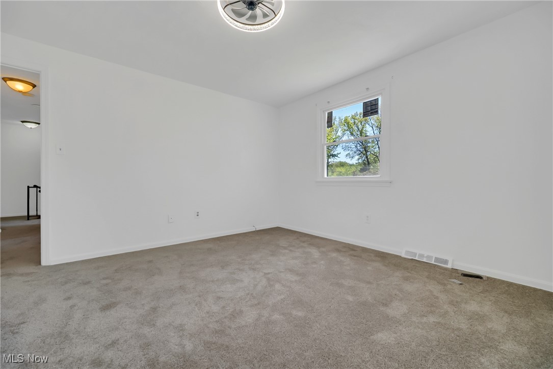 1606 W 44th Street, Lorain, Ohio image 31