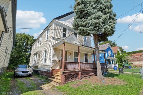 Tiny photo for 942 E 79th Street, Cleveland, OH 44103 (MLS # 5239389)