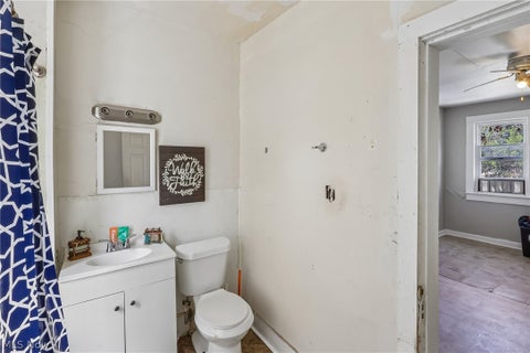 Tiny photo for 942 E 79th Street, Cleveland, OH 44103 (MLS # 5239389)
