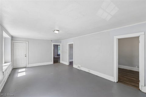 Tiny photo for 942 E 79th Street, Cleveland, OH 44103 (MLS # 5239389)
