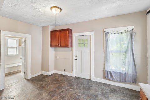 Tiny photo for 942 E 79th Street, Cleveland, OH 44103 (MLS # 5239389)