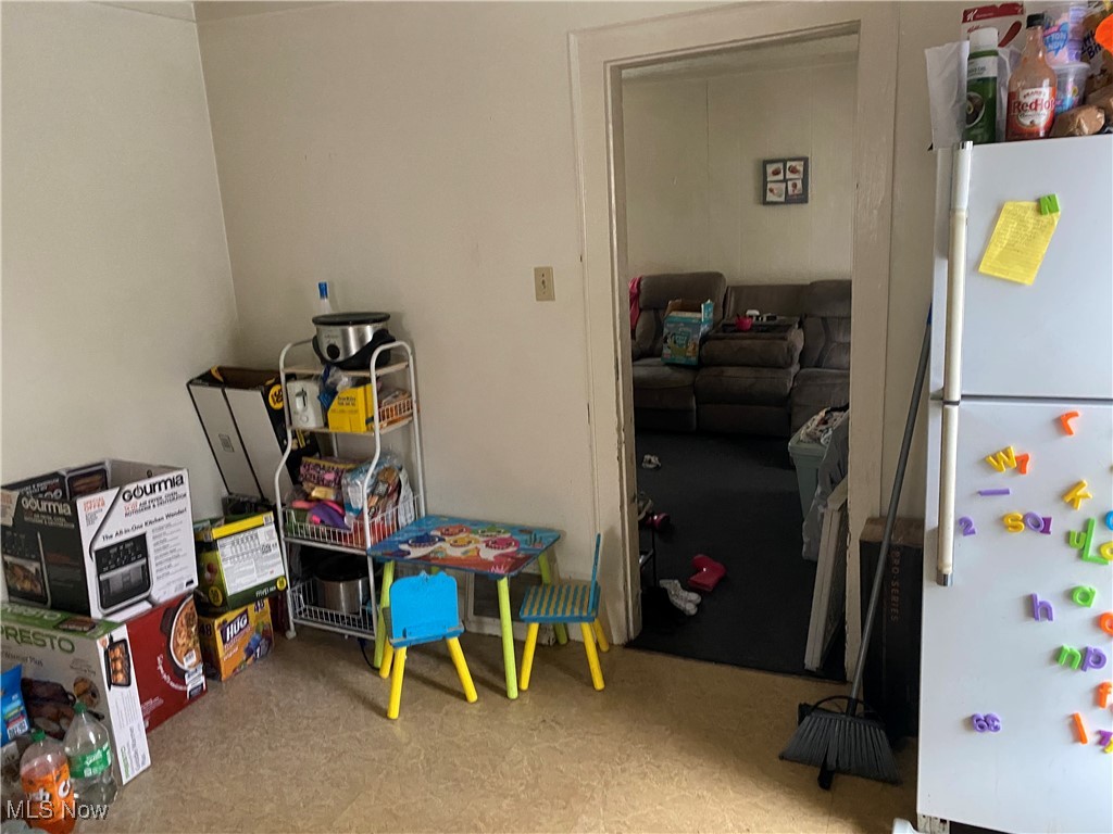 Voris & Steinbacher - Residential Income