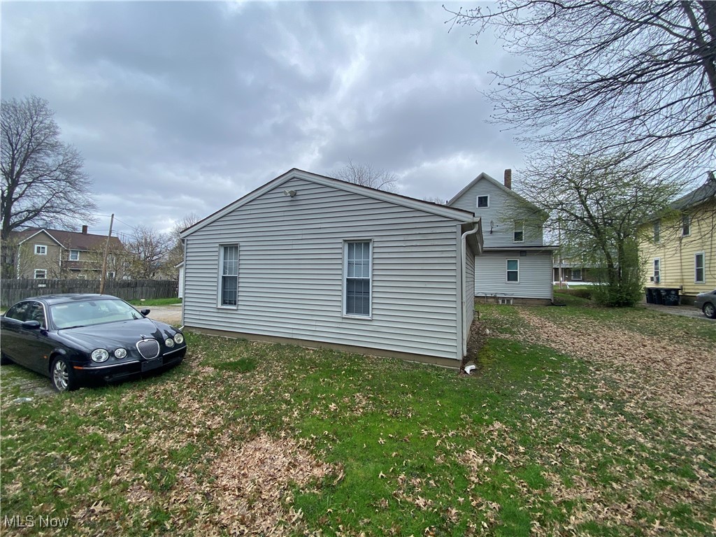 Voris & Steinbacher - Residential Income