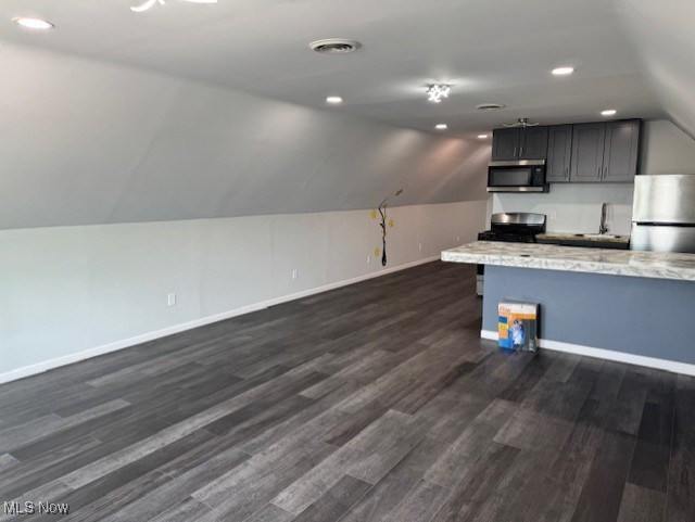 Willoughby Township 12 - Residential Lease