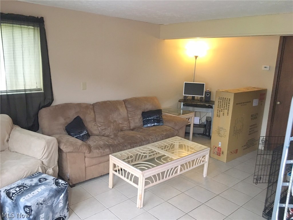 Canton - Residential Income