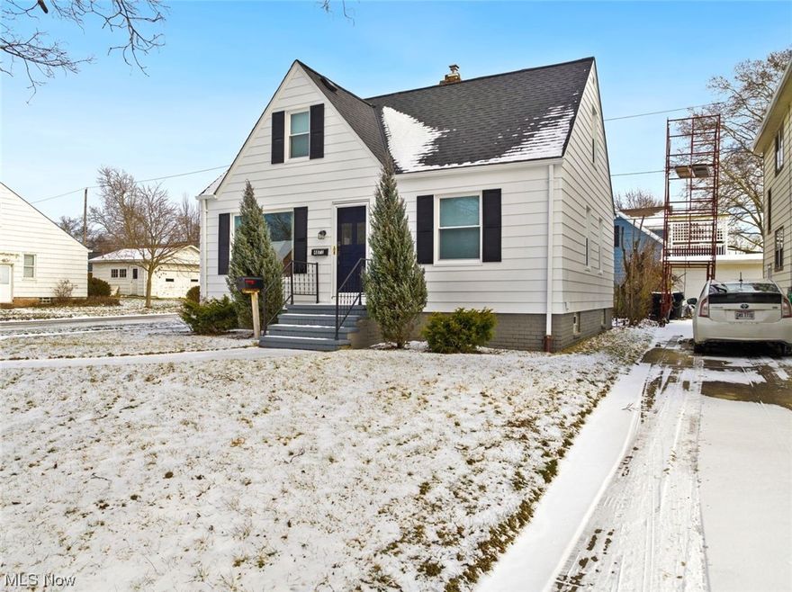 Welcome home to this 3 bedroom, 2 FULL bath bungalow in the South Hills area of Cleveland.  
Updates include: 2024: All new windows with transferrable warranty, garbage disposal
2023: All flooring, paint (interior & exterior), bathroom updates, carpet and basement painting. 
Two bedrooms down and one large up with FULL bathroom.  Make it the owners suite!
Vacant and ready to be yours!