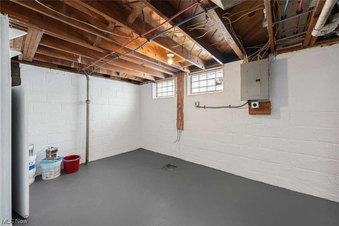 Investors Land Cos Wymnan Heights - Residential