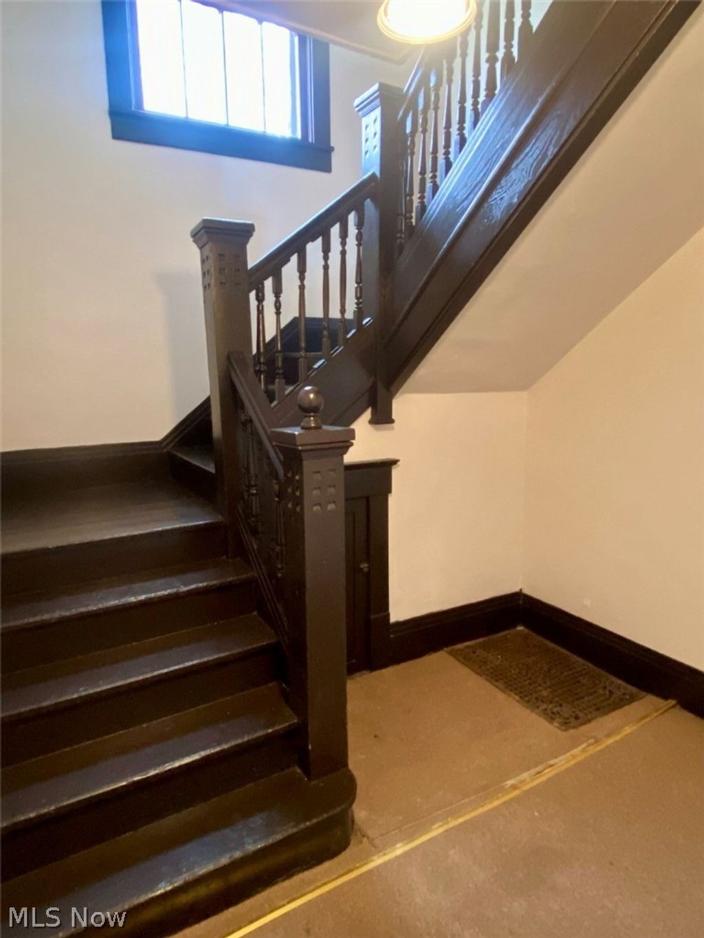 Photo of 390 Doyle Street, Akron, OH 44303 (MLS # 5198538)