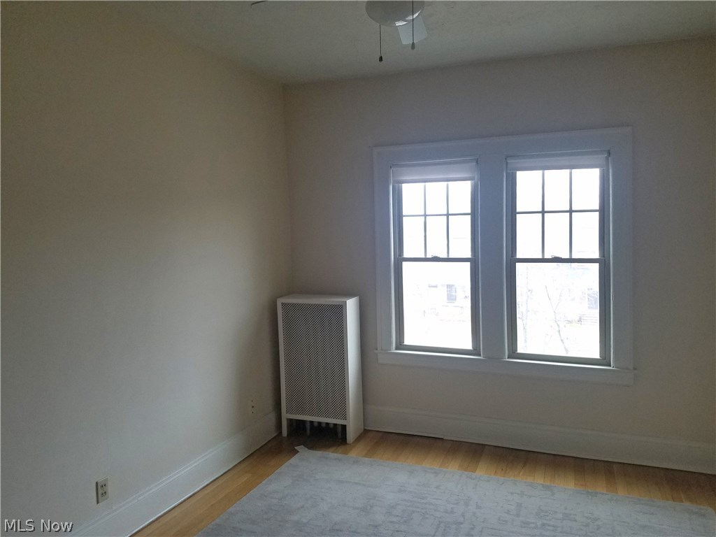 Edgewater Land Companys - Residential Lease