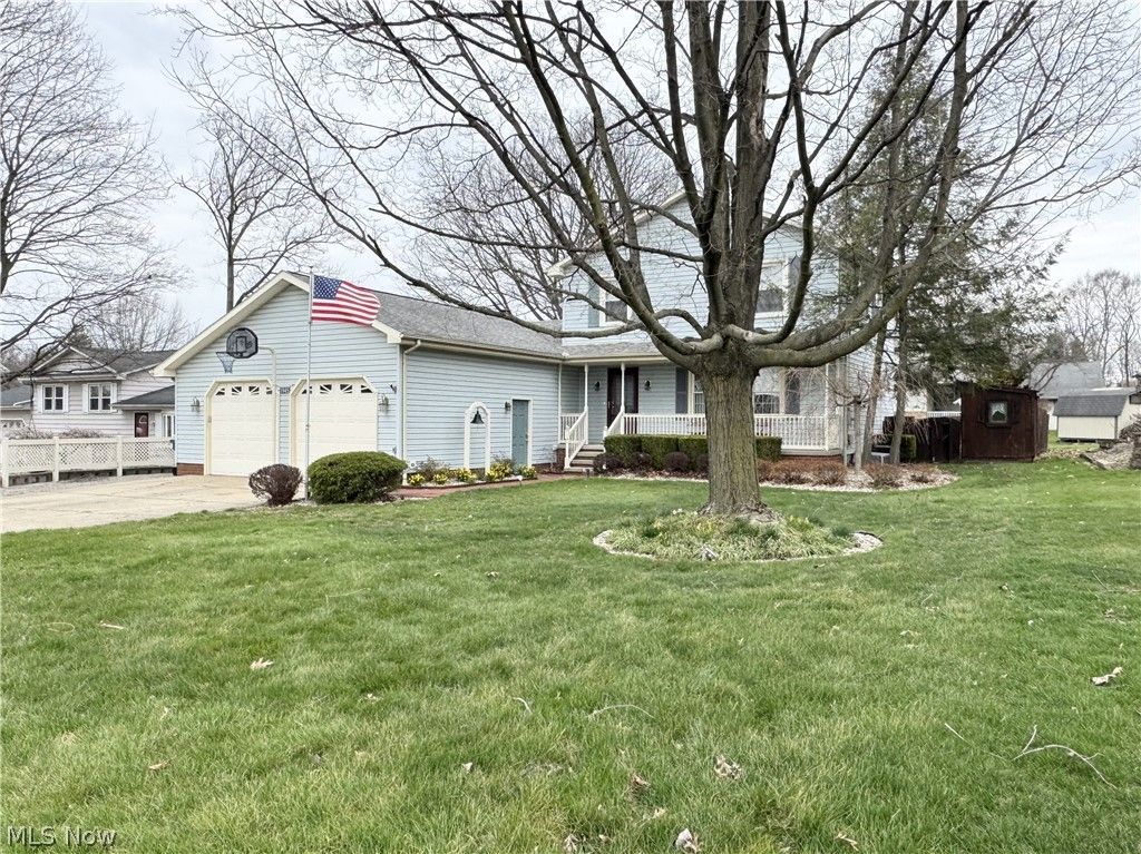 Photo of 1945 Farmdale Avenue, Mineral Ridge, OH 44440 (MLS # 5197385)