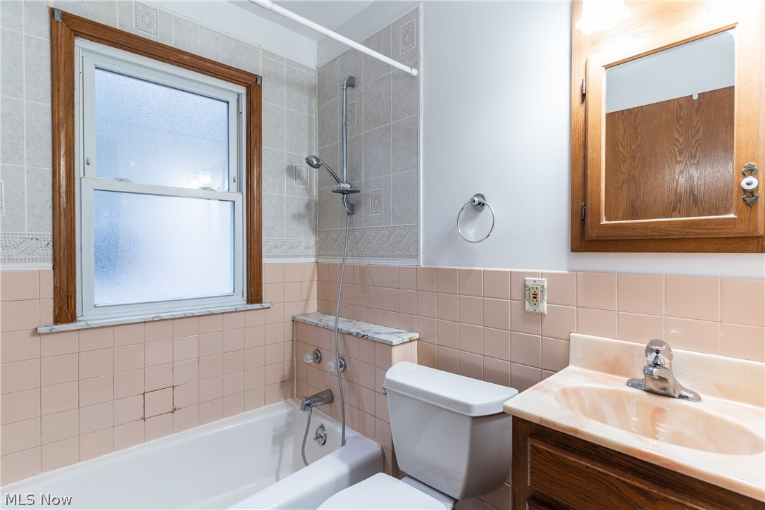 Fairwood Heights - Residential